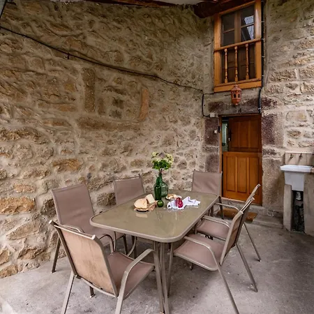 Gospodarstwo wiejskie La Carrozal Senda Del Oso *